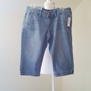 NWT Old Navy TheDivaCrop denim capris sz 6 Regular